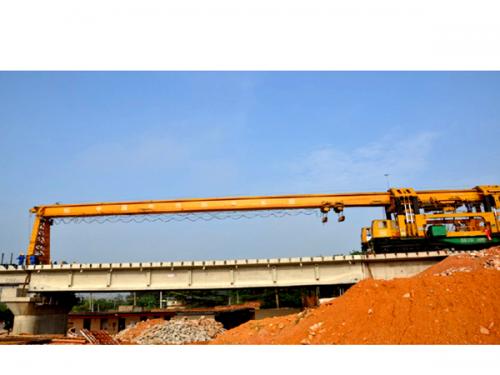 鐵路架橋機(jī)