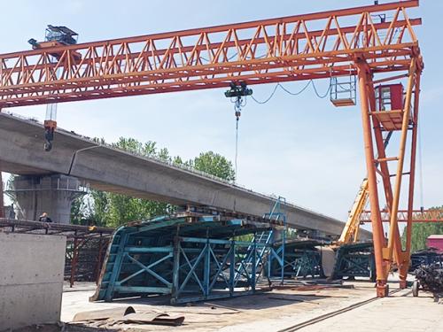 浙江金華龍門吊廠家關(guān)于存放二手龍門吊